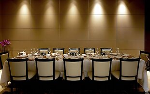 Harry's Bar Trevi Hotel & Restaurant