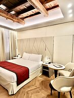 Harry's Bar Trevi Hotel & Restaurant