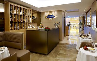 Harry's Bar Trevi Hotel & Restaurant