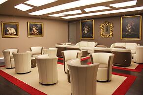 Harry's Bar Trevi Hotel & Restaurant