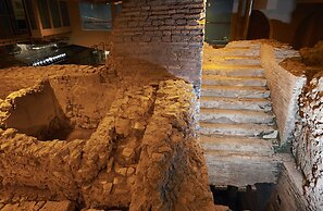 Harry's Bar Trevi Hotel & Restaurant