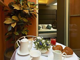 Harry's Bar Trevi Hotel & Restaurant