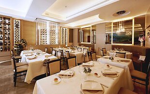 Harry's Bar Trevi Hotel & Restaurant