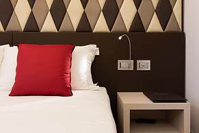 Harry's Bar Trevi Hotel & Restaurant