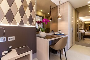 Harry's Bar Trevi Hotel & Restaurant