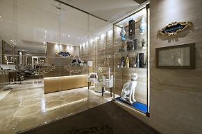 Harry's Bar Trevi Hotel & Restaurant