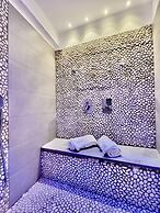 Harry's Bar Trevi Hotel & Restaurant