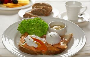 Harry's Bar Trevi Hotel & Restaurant