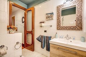 Spanish Steps Miracle Suite