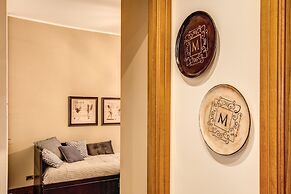 Spanish Steps Miracle Suite