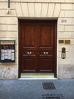 Spanish Steps Miracle Suite