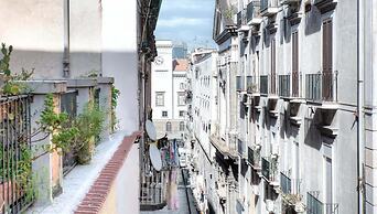 Lady Mary's Tribunali Luxury Suite