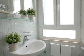 Hotel Lungomare Cattolica