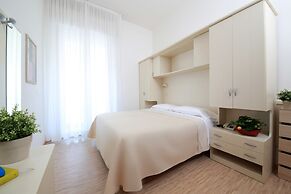 Hotel Lungomare Cattolica