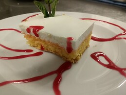 Hotel Lungomare Cattolica