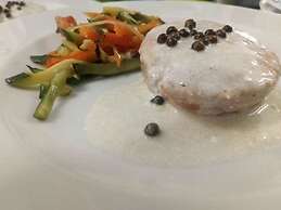 Hotel Lungomare Cattolica