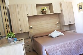 Hotel Lungomare Cattolica