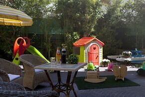 Hotel Lungomare Cattolica