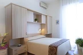 Hotel Lungomare Cattolica