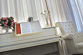 Hotel Lungomare Cattolica