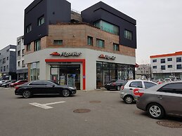 Buzz Guest House - Hostel