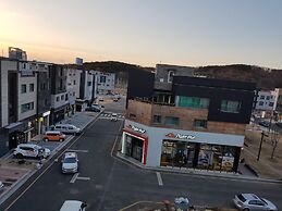 Buzz Guest House - Hostel