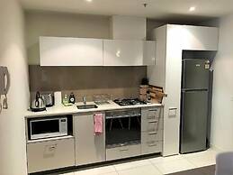 ReadySet Apartments on Spencer