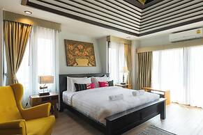 33 Poshtel
