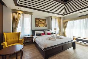33 Poshtel