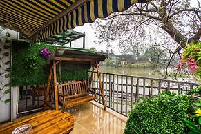 Wuzhen Helan Bridge Inn
