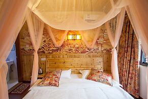 Wuzhen Helan Bridge Inn