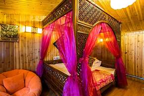 Wuzhen Helan Bridge Inn