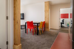 Campus Summer Stays - Otago Village