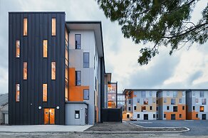 Campus Summer Stays - Otago Village