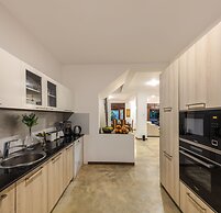 Ballarat Luxury Villa