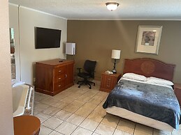 Budgetel Inn & Suites