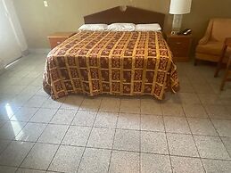 Budgetel Inn & Suites