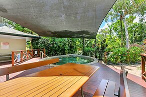 Trinity Links Resort