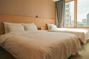 Jongno Lumia Tourist Hotel