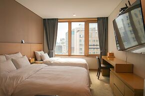 Jongno Lumia Tourist Hotel