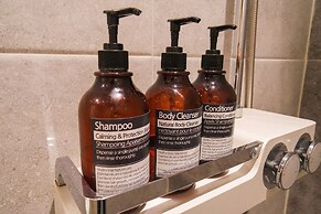 Jongno Lumia Tourist Hotel