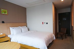 Jongno Lumia Tourist Hotel