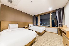 Jongno Lumia Tourist Hotel