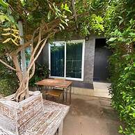 Samanta By The Sea - Adults Only