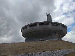 Roots Hotel & Wine Bar