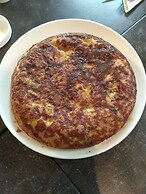 Roots Hotel & Wine Bar