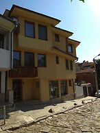 Roots Hotel & Wine Bar