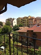 Roots Hotel & Wine Bar