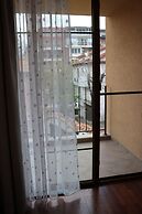 Roots Hotel & Wine Bar