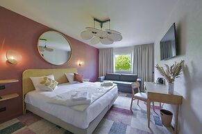 BHOMA HOTEL